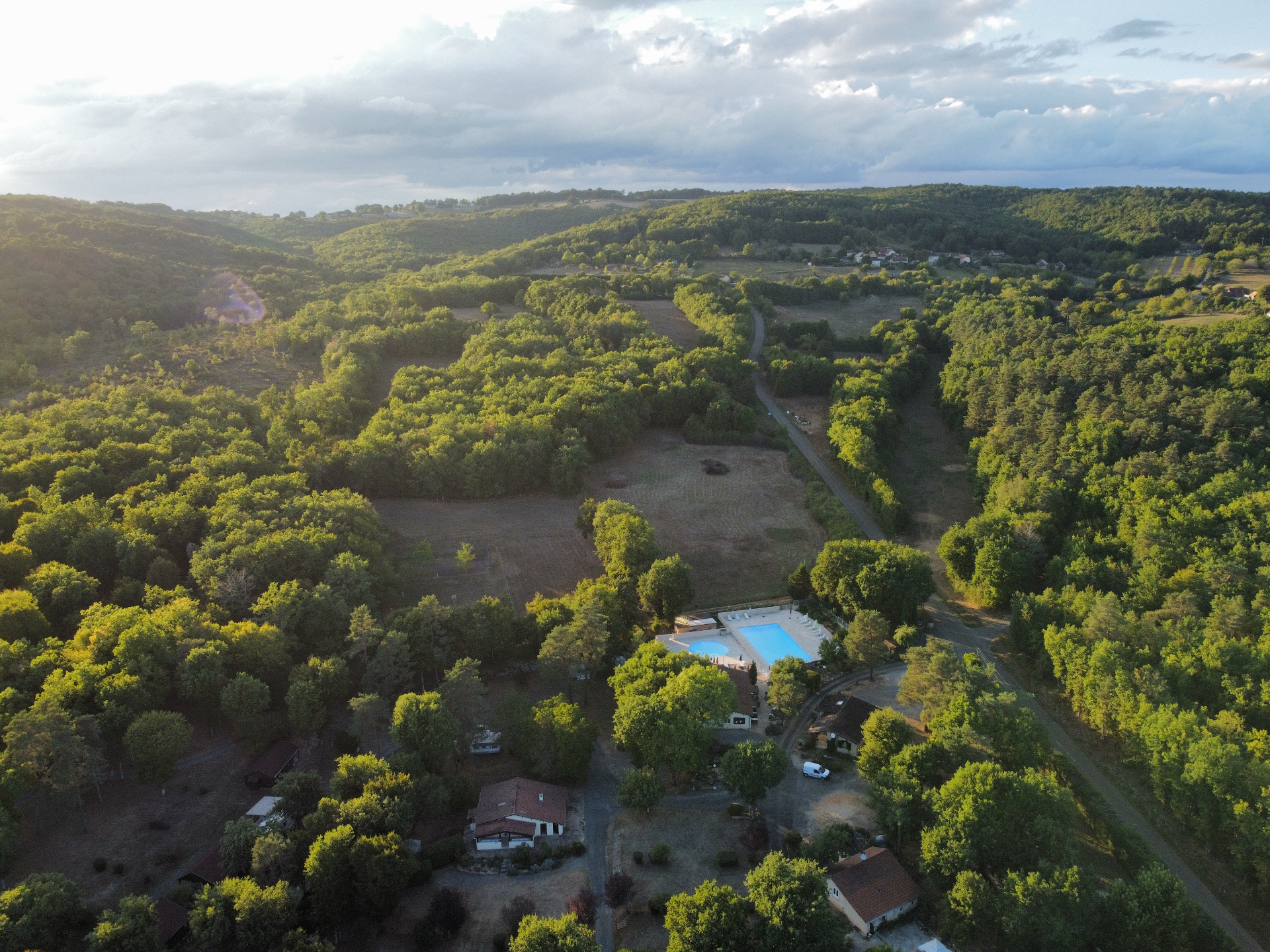 Vue aérienne du Camping Les Tourterelles en Dordogne